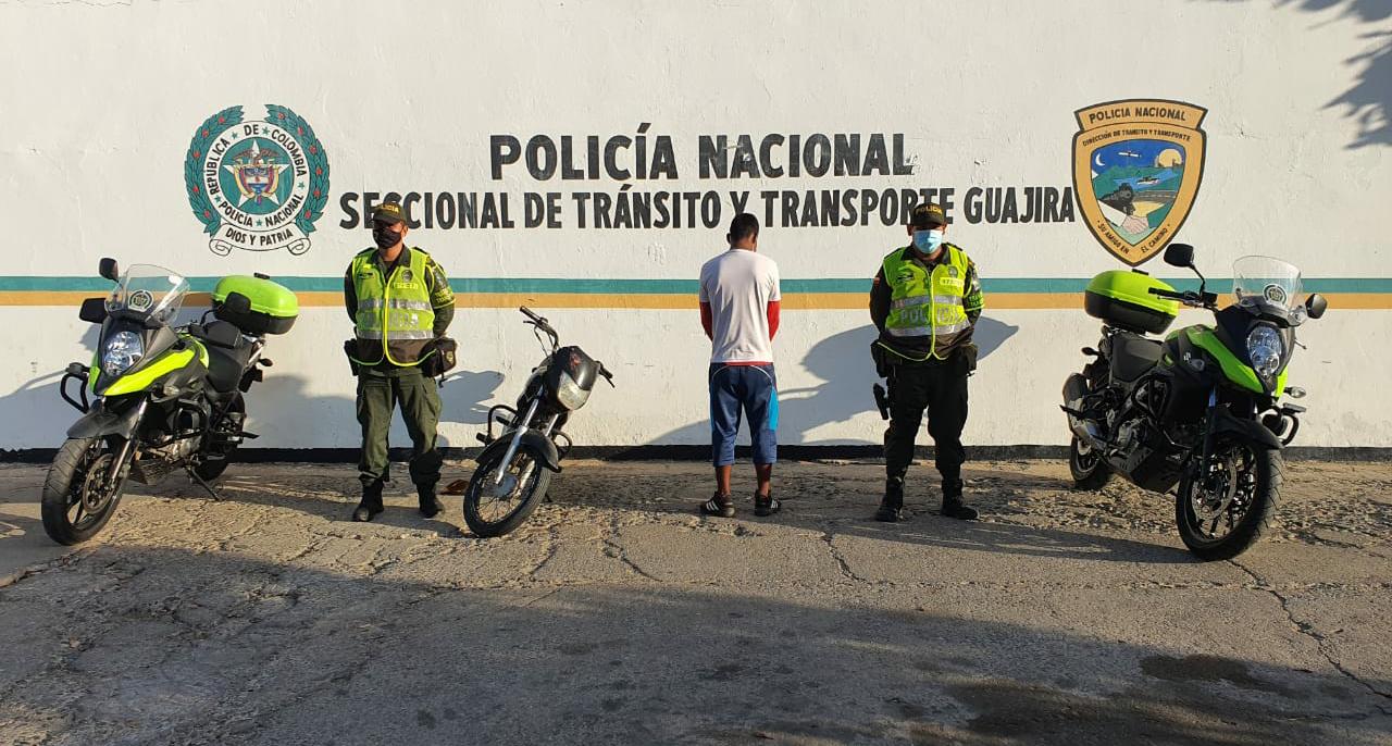 https://www.notasrosas.com/'Por Una Semana Santa Segura y Con Autocuidado', Policía Nacional trabaja en vías de La Guajira