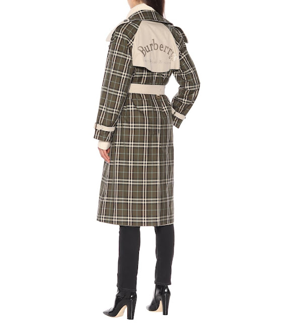 Lust Worthy Trench - Burberry Eastleigh Reversible Trench Coat www.toyastales.blogspot.com #ToyasTales #Burberry #BurberryTrench #Eastleigh #reversible #checkprint #plaid