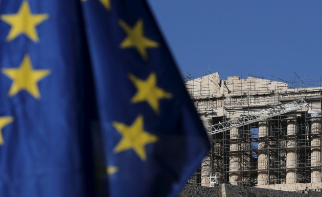 Economist: "Η Ελλάδα εκτός ευρώ πριν από το 2019 αφού τα έχει δώσει όλα"