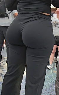 Linda mujer curvas caderas sabrosas