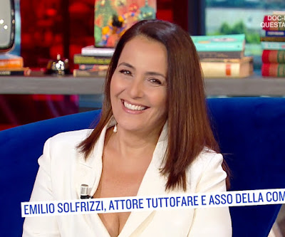 Roberta Capua bella conduttrice tv 24 giugno