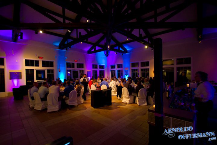 turquoise uplighting at a wedding