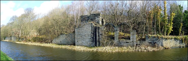 The Ruin by the Canal stitch