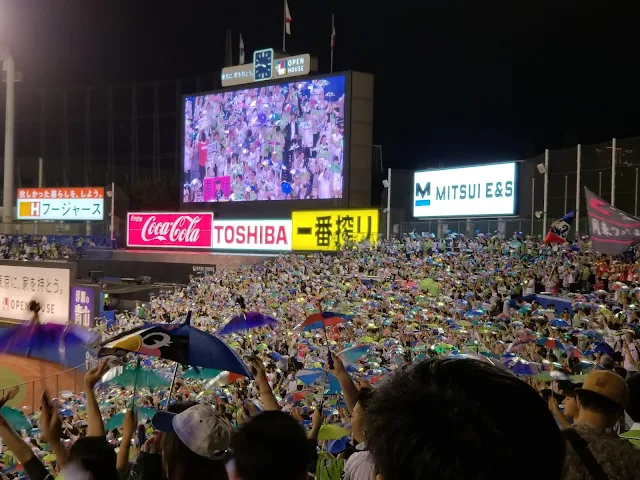 神宮球場の東京音頭