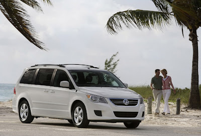 2010 Volkswagen Routan Luxury Cars