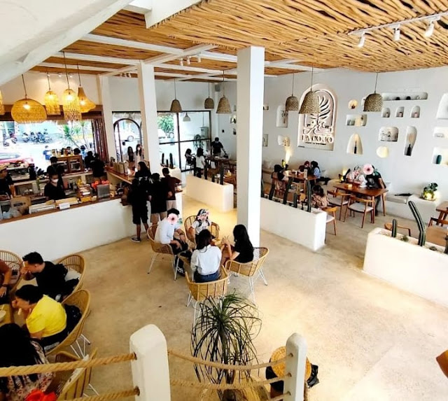 Lacoco Cafe & Eatery Batu Daya Tarik