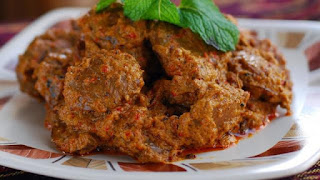 Sejarah Masakan Rendang Padang Sumatra Barat