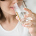 Benarkah Minum Cukup Air Putih Bikin Kulit Cerah Bersinar? Yuk, Kita Simak dan Buktikan Sekarang Juga!