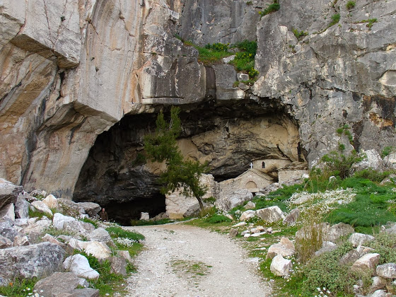 amyntika.gr : anekshghta Τρία Ελληνικά σπήλαια με τις πιο παράξενες ιστορίες   Μυστήρια που δεν λύθηκαν ποτέ