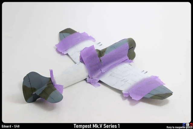 Réalisation des bandes d'invasion du Tempest Mk.V d'Eduard au 1/48