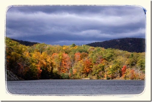 bear-mountain-atumn-colors
