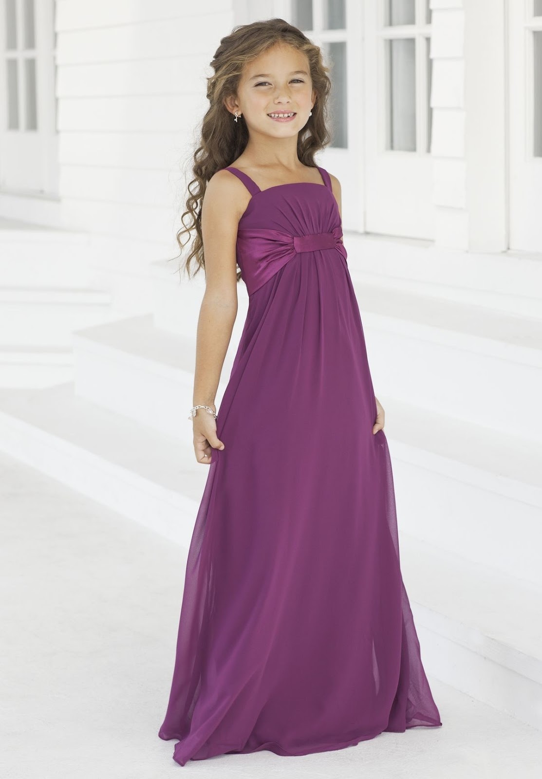 Purple Junior Bridesmaid Dresses make your Wedding Elegant