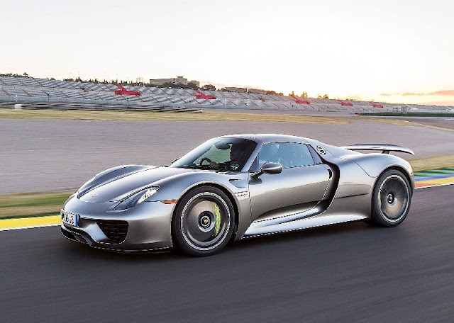 5 reasons why the Porsche 918 Spyder will influence your next sports car