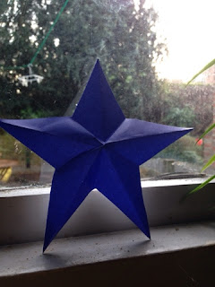 Paper star, from Made it!, a blog by Adrienne Wyper