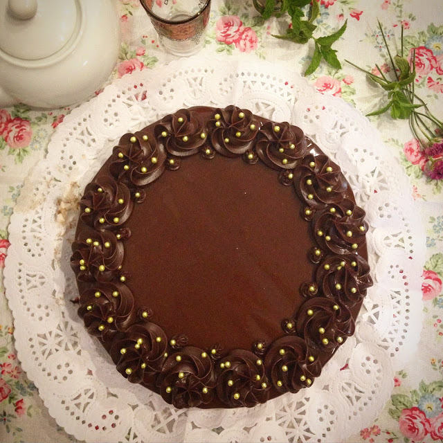 tarta de chocolate y mermelada de naranja