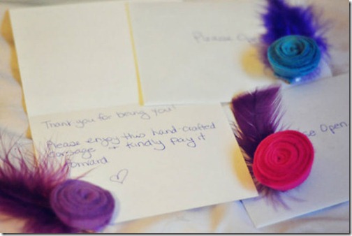 a_little_kindness_makes_the_world_a_better_place_640_09