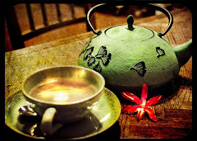 chinese-tea-time-red-teapot-images