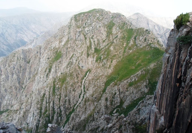 Поход-переход из Такоба в Оджук, ущелье Варзоб, горы Таджикистана