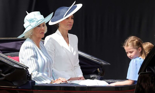 Queen Elizabeth, Kate Middleton, Princess Charlotte, Lady Louise, Princess Anne, Princess Alexandra, Countess of Wessex, Meghan Markle