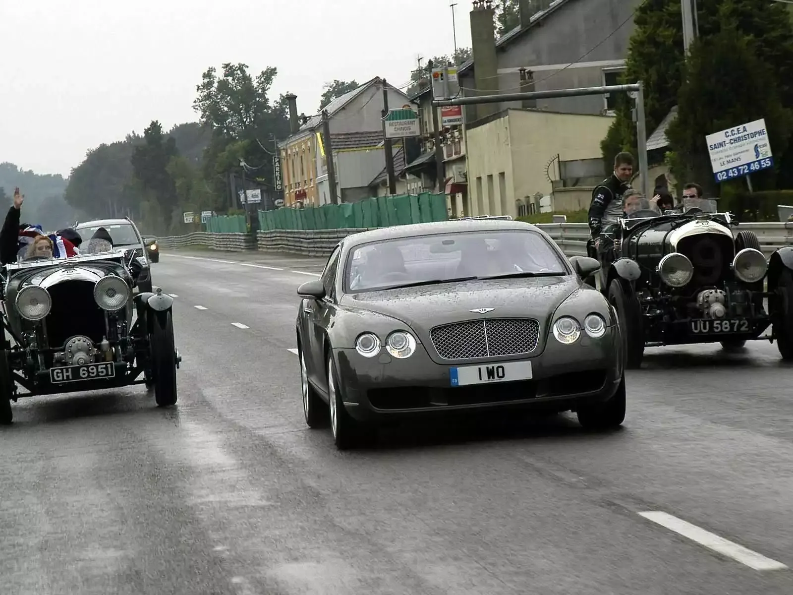 Hình ảnh xe ô tô Bentley Continental GT 2003 & nội ngoại thất