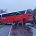 Um acidente entre ônibus e carretas deixou 10 feridos no interior baiano
