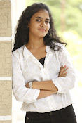 Actress Sukriti Gorgeous looking photos-thumbnail-61