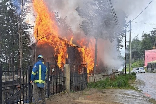 Incendio en Ushuaia, una mujer en grave estado por quemaduras