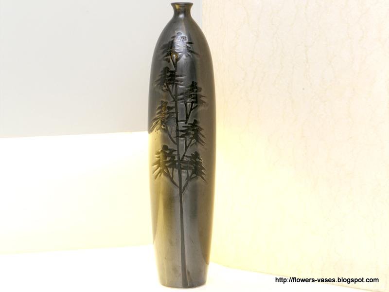 Flowers vases:flowers-14077