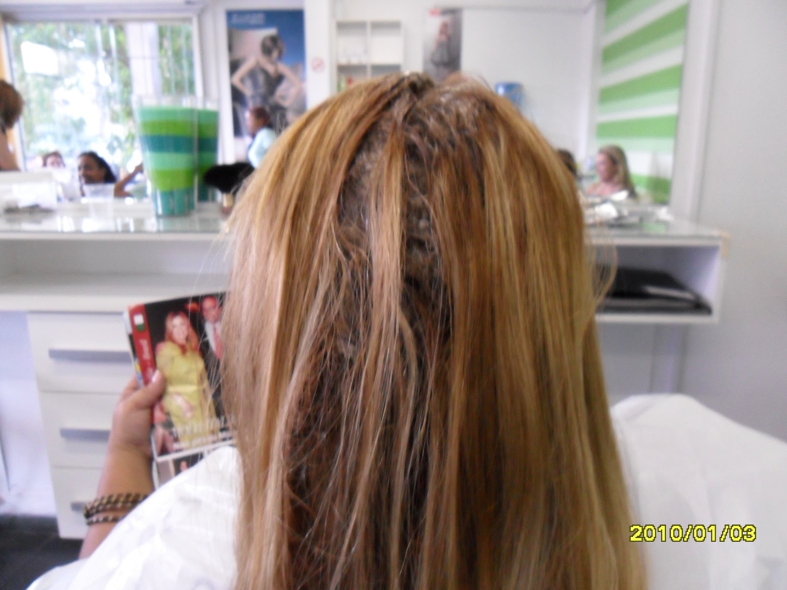 Como tirar o tom amarelado ou alaranjado dos cabelos 3 maneiras 