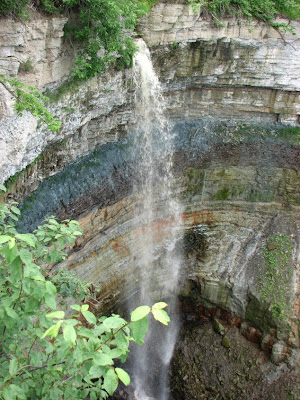 Valaste waterfall