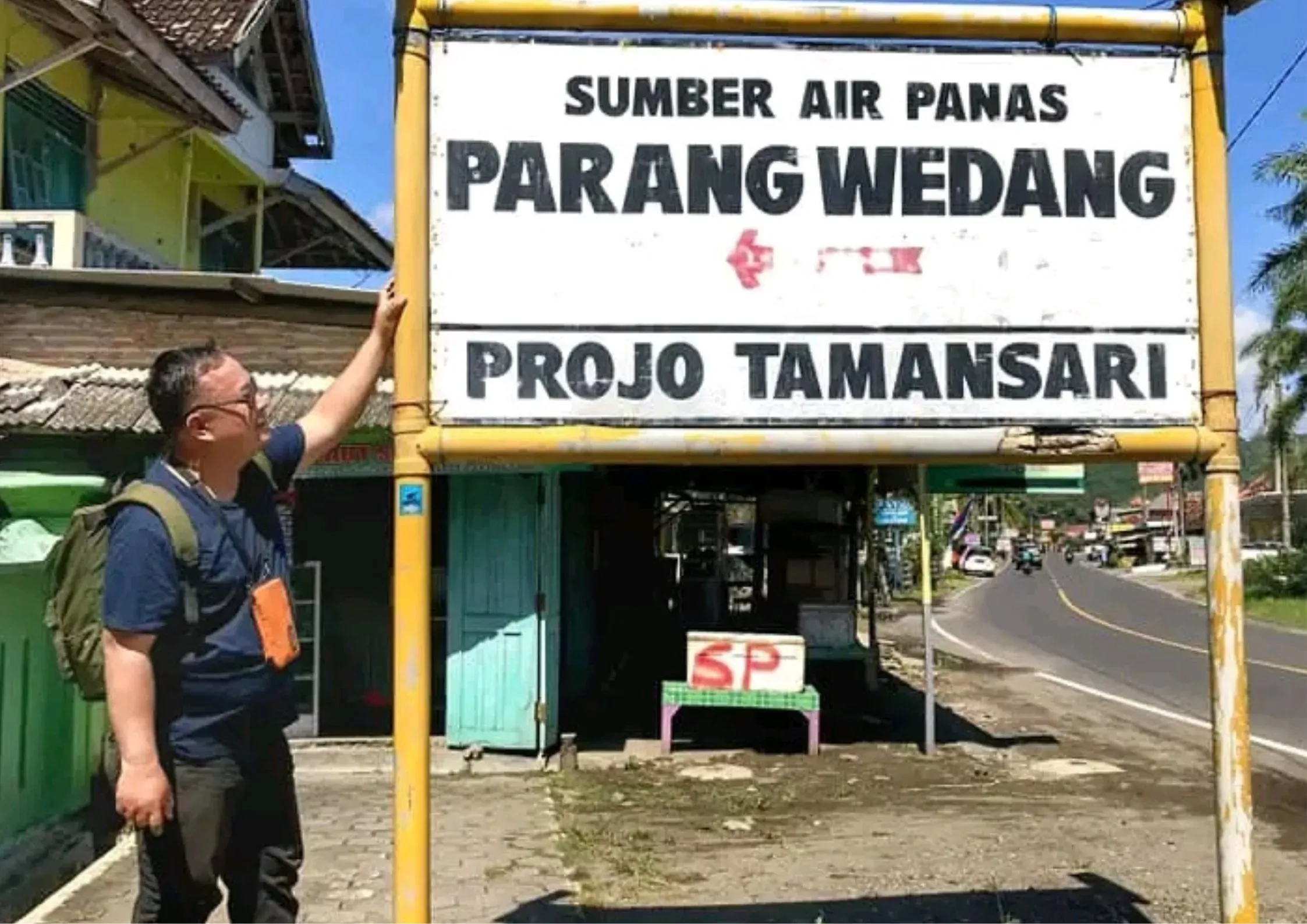Alamat dan rute menuju lokasi