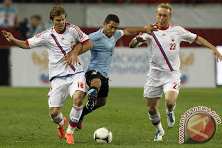 Rusia vs Republik Ceko 9 Juni 2012