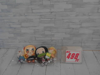 中古品　鬼滅の刃　ぬいぐるみ　498円