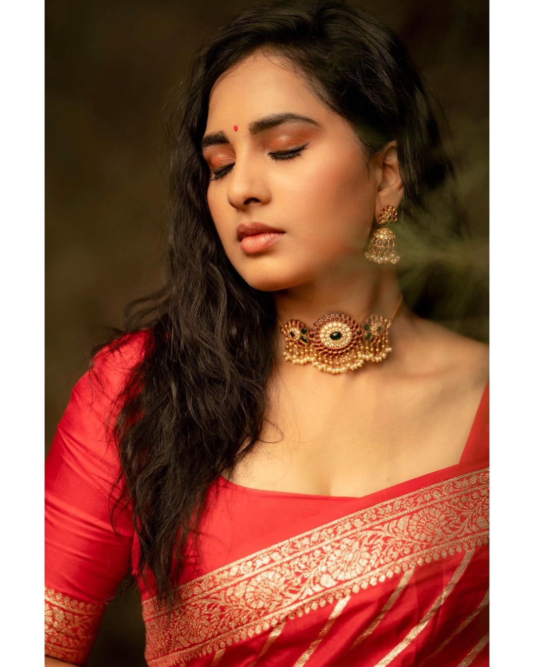 Actress Srushti dange in red saree stylish photoshoot