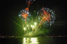 Vancouver-fireworks-Celebration-of-Light-2010-China-night