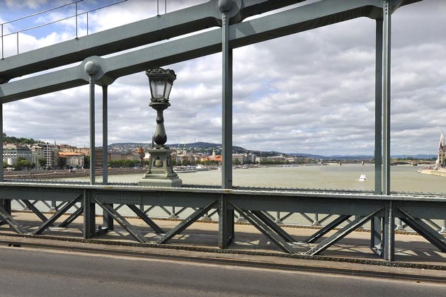 Lamp post on Chain Bridge, Budapet, Hungary