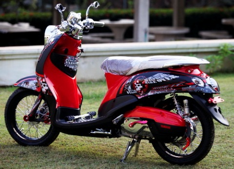 Foto Modifikasi Motor  Yamaha  Mio  Fino  Terbaru Simple Acre