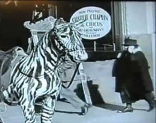 Penjelajah Waktu di Film Charlie Chaplin Tahun 1928