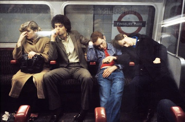 Photos from London Underground in 1980s (35 pics)
