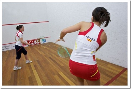 NAFFTA viste a la selección española de squash durante los próximos dos años.