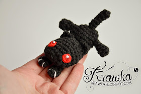Krawka: Little black cat / demonic kitten - Crochet hair accessory with free pattern