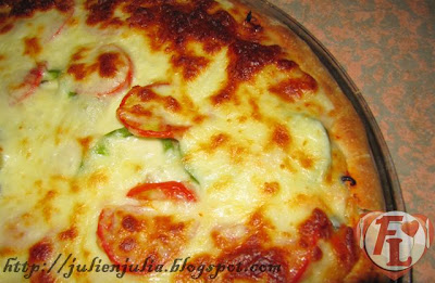 Best Ever Homemade Pizza ألذ بيتزا ستافد كراست بالبيت