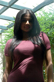 Priyamani Hot and Sexy Photos , Desi Tamil Girls