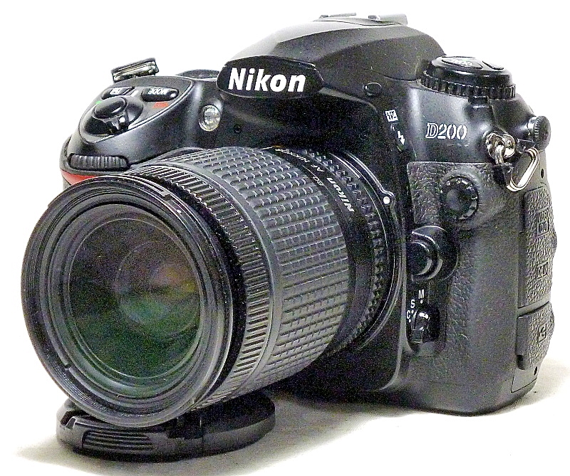 Nikon AF-Nikkor 28-80mm 1:3.5~5.6 D,  A Look Back