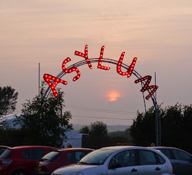 Sunset over the Kneehigh Asylum