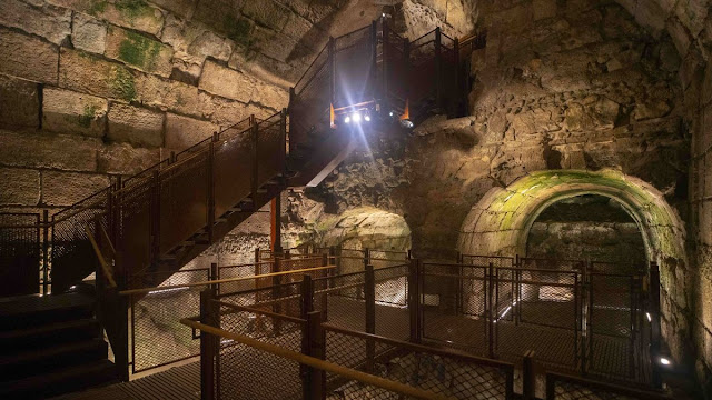 2000-летний подземный банкетный зал в Иерусалиме