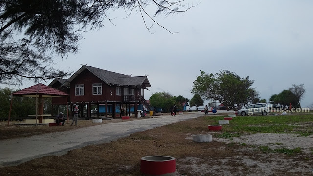 Kondisi di atas bibir pantai 