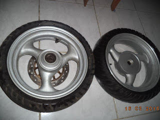 GY6 150cc 13" mags with tire