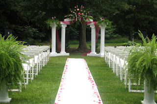 outside wedding ideas for spring