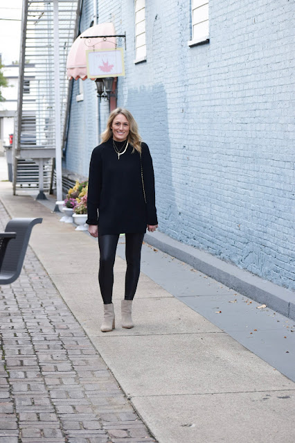 faux-leather-leggings-sweater-booties